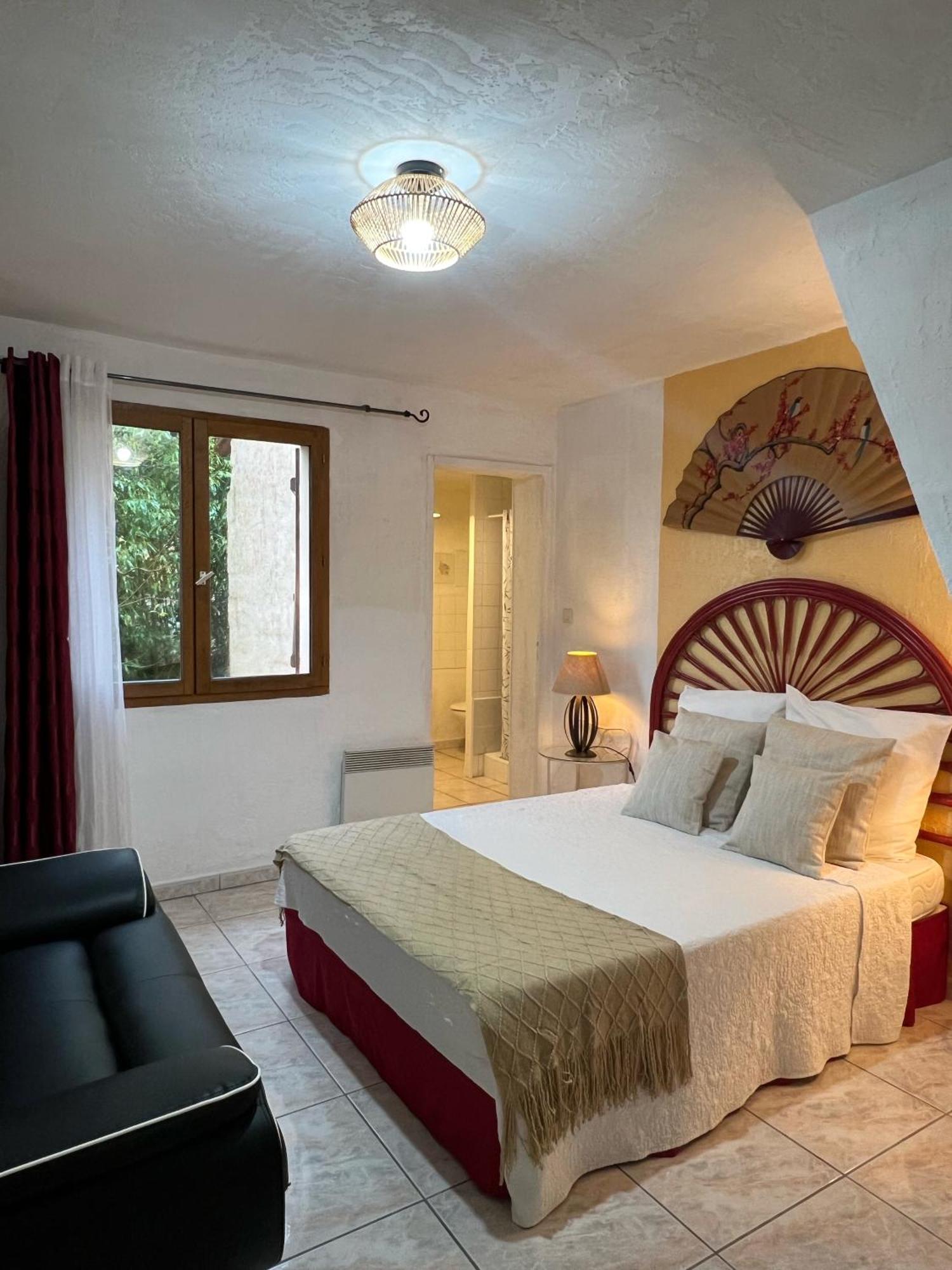 Bed & Breakfast Le Beausejour Каркасон Екстериор снимка