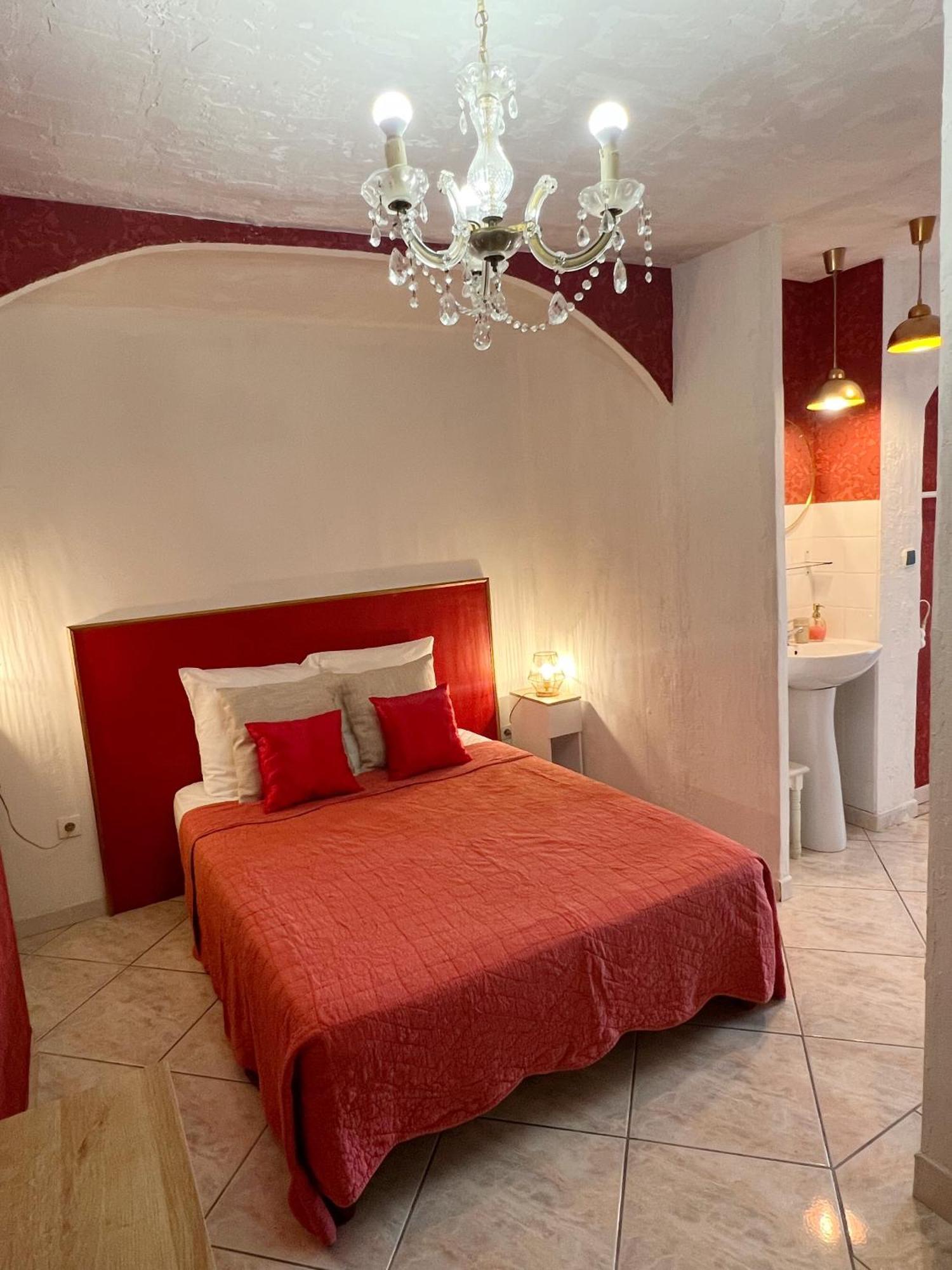 Bed & Breakfast Le Beausejour Каркасон Екстериор снимка